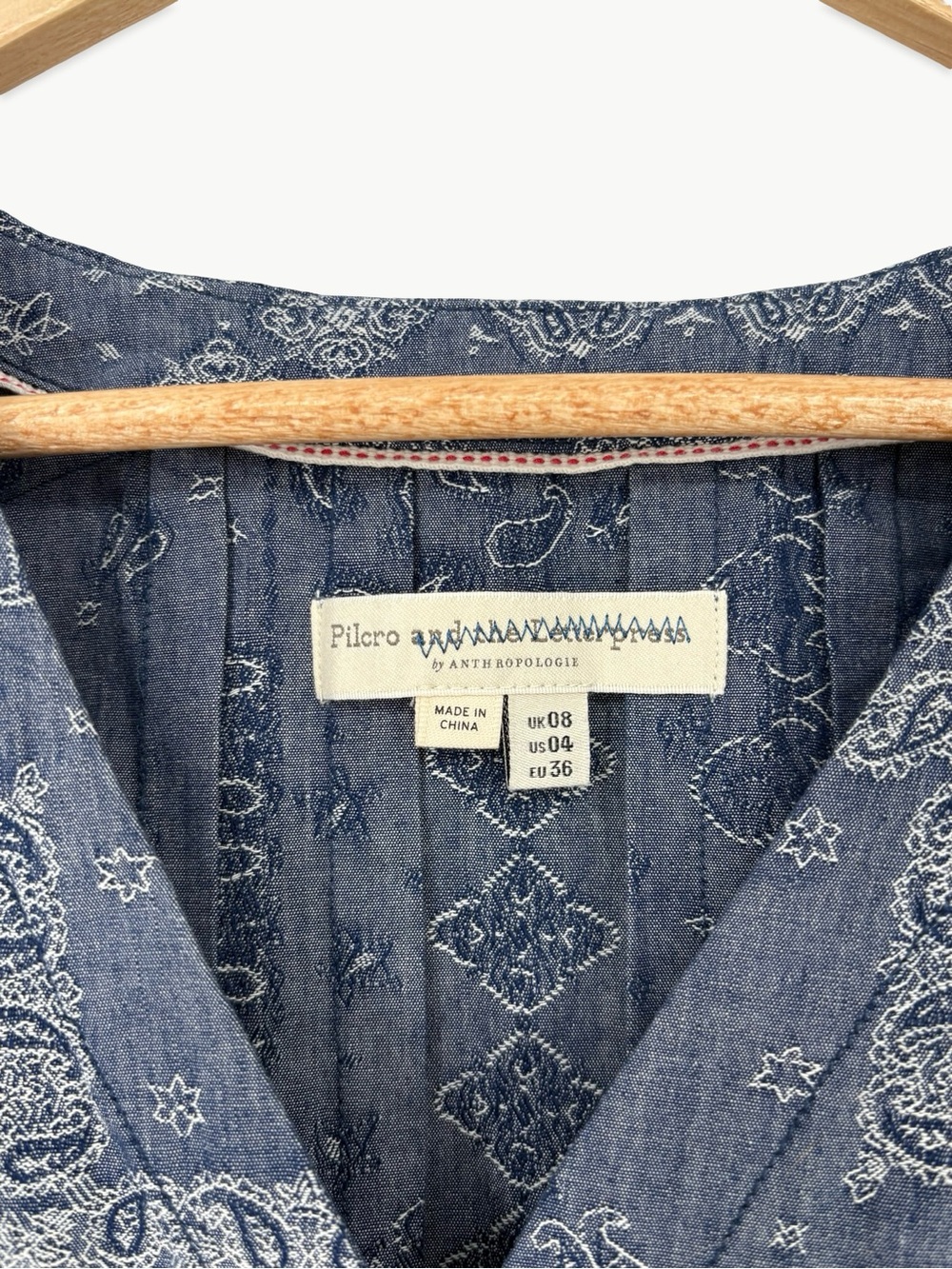 Pilcro Anthropologie Paisley Chambray Button Front Blouse Size 4 Tie Sleeve NWT - Picture 4 of 13